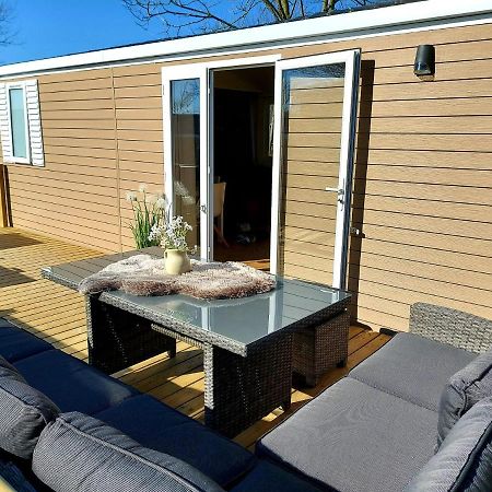 Luxe Chalet Lauwersoog Zewnętrze zdjęcie